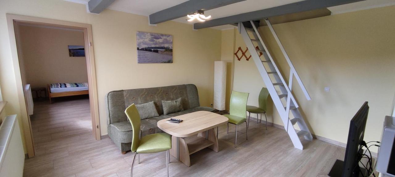 Pension Lindenhof Kachlin Buitenkant foto