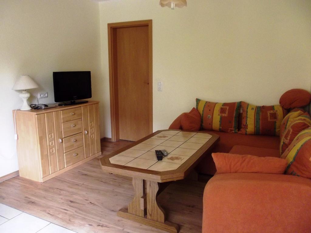 Pension Lindenhof Kachlin Kamer foto