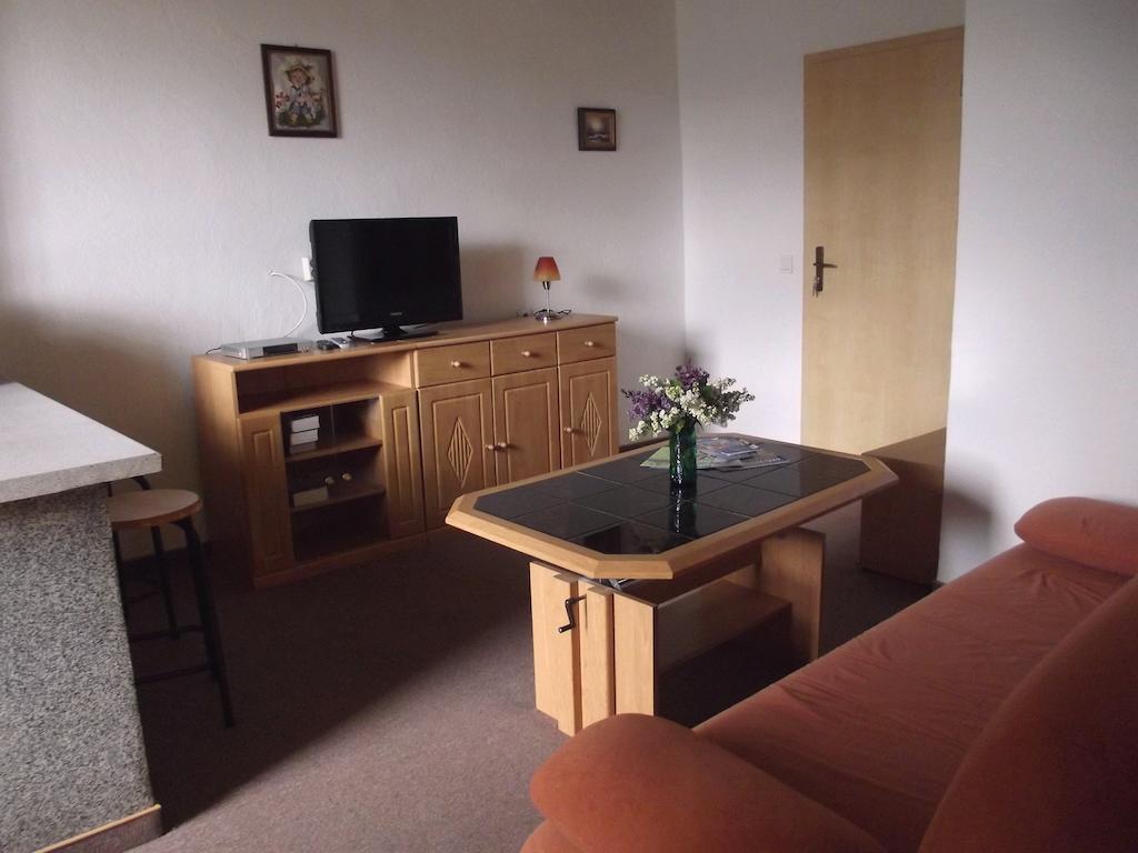 Pension Lindenhof Kachlin Kamer foto